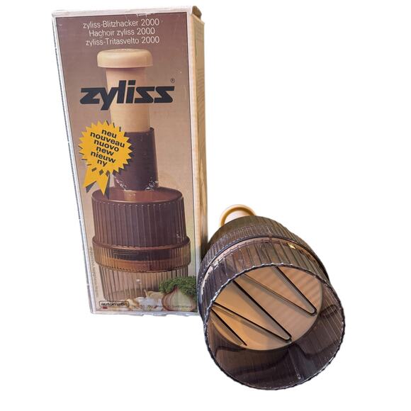 1970's Zyliss Blitzhacker Made in Switzerland Manual Food Chopper - Picture 7 of 7